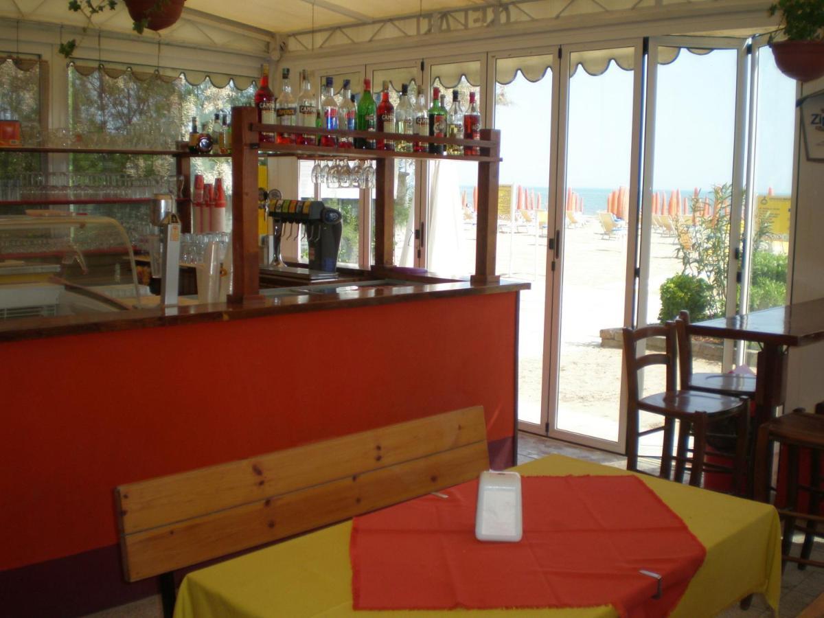 Hotel Silva Frontemare Lido di Jesolo Esterno foto