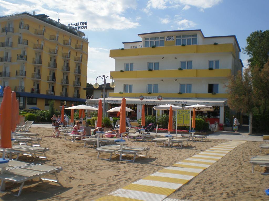 Hotel Silva Frontemare Lido di Jesolo Esterno foto