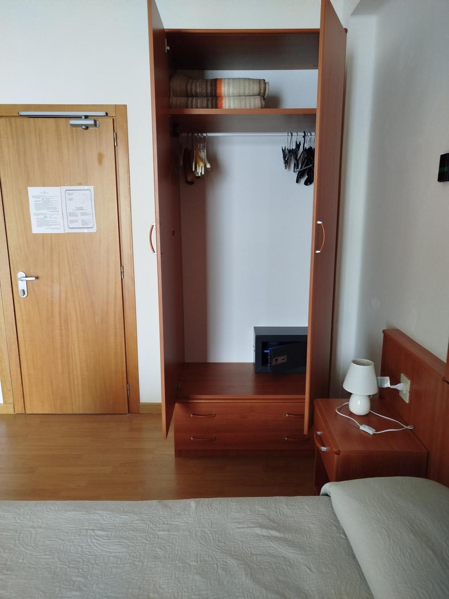 Hotel Silva Frontemare Lido di Jesolo Esterno foto