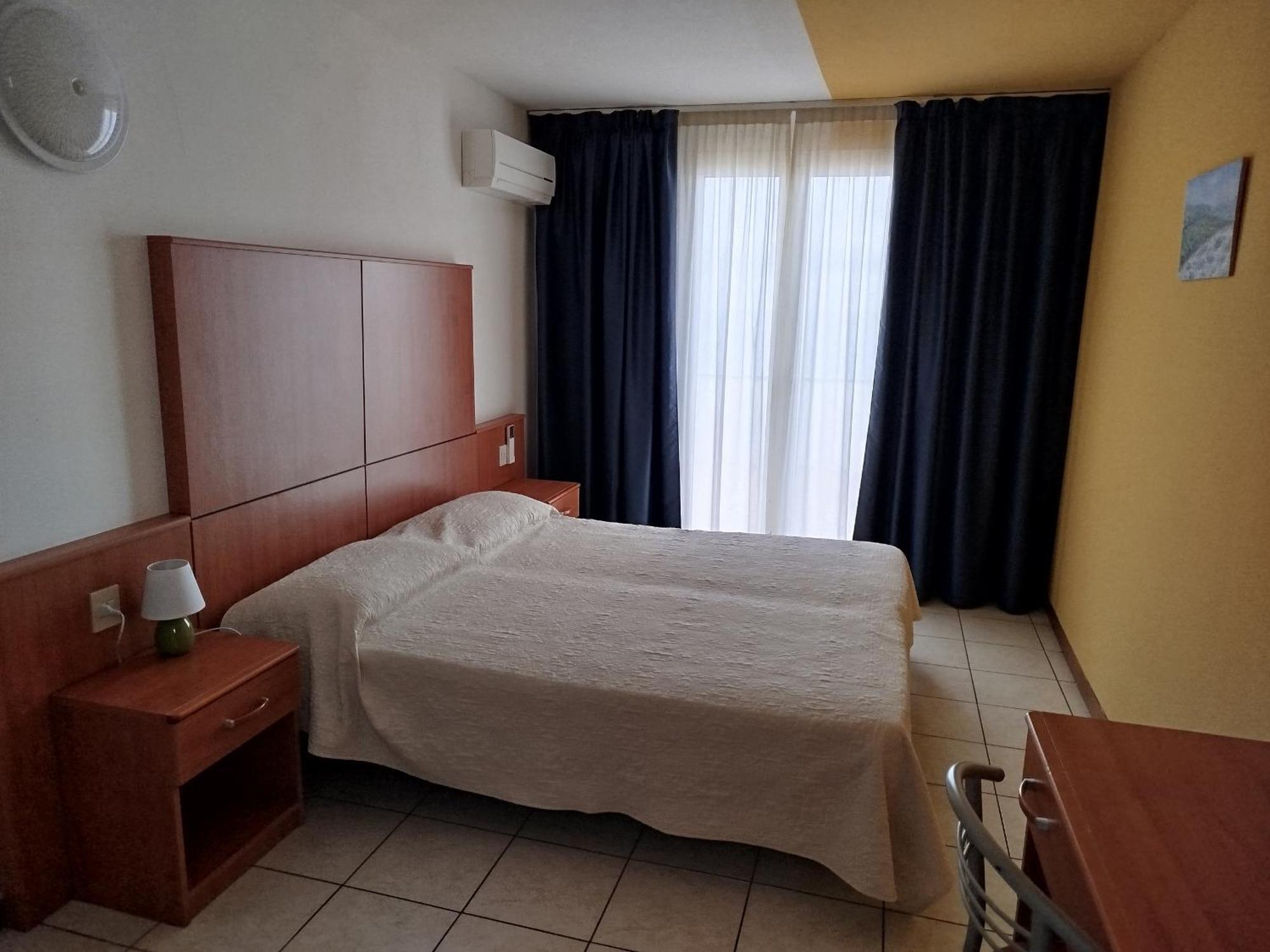 Hotel Silva Frontemare Lido di Jesolo Esterno foto