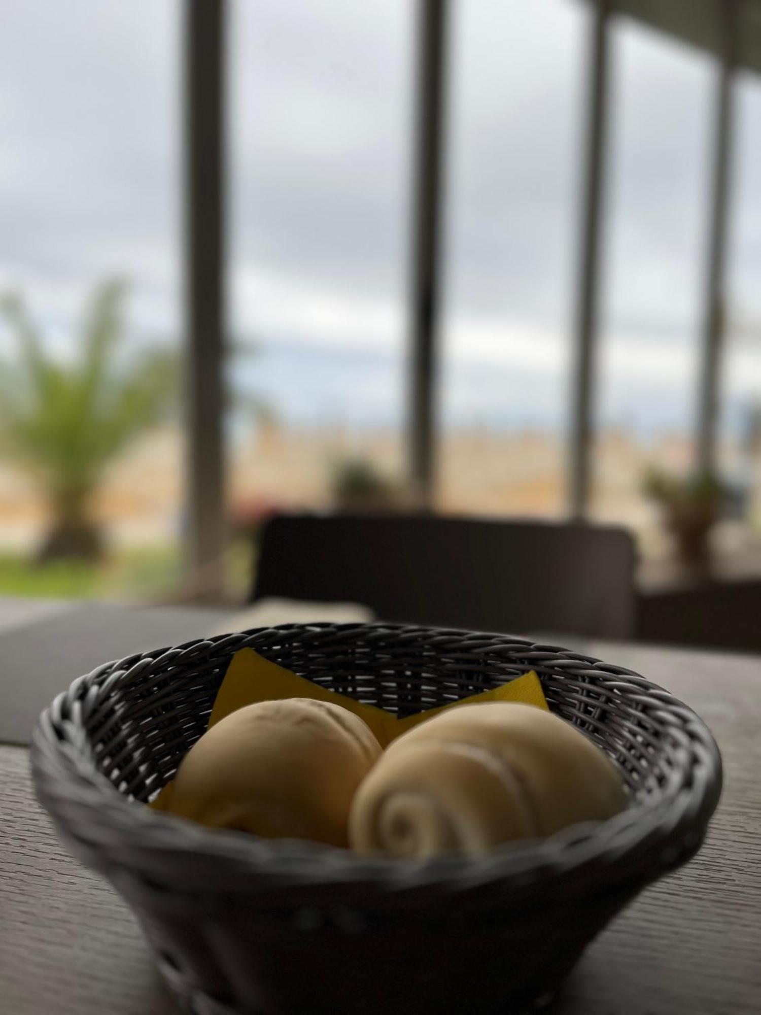 Hotel Silva Frontemare Lido di Jesolo Esterno foto